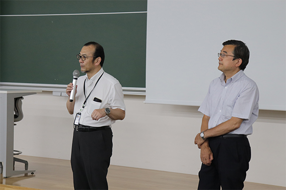 A special class was held by former JICA staff